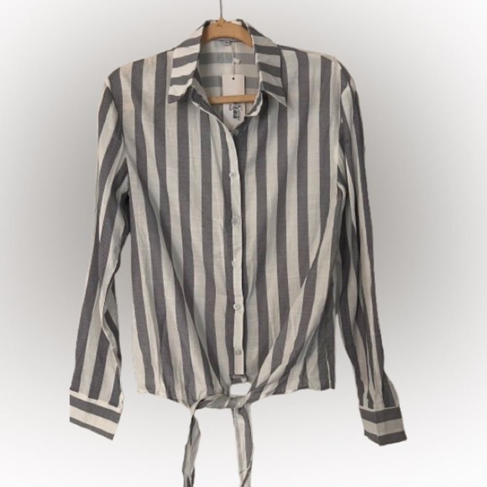 Luna Tuccini Blue and White 3/4 Sleeve Button Down Shirt S new - Picture 3 of 9